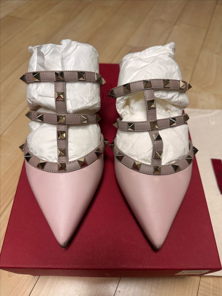 발렌티노 락스터드 뮬 37--1