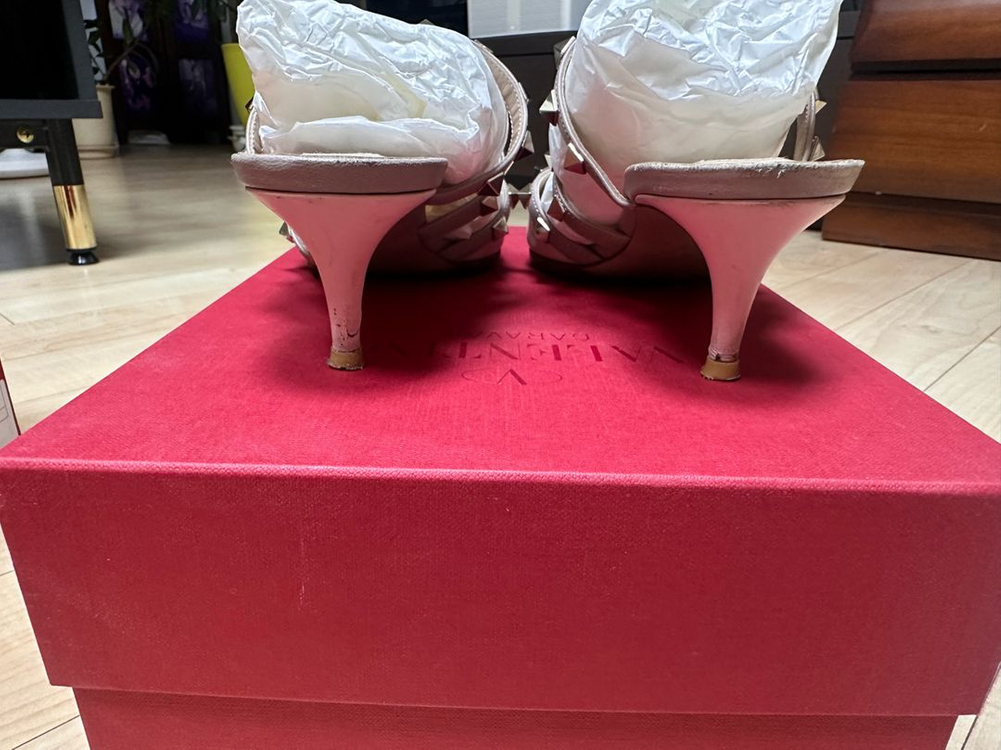 발렌티노 락스터드 뮬 37--3