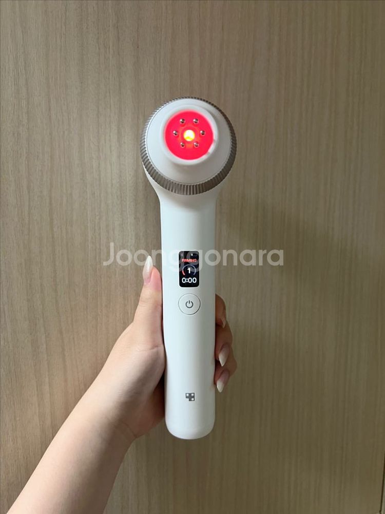 [새상품급]메디큐브 에이지알 울트라튠--6