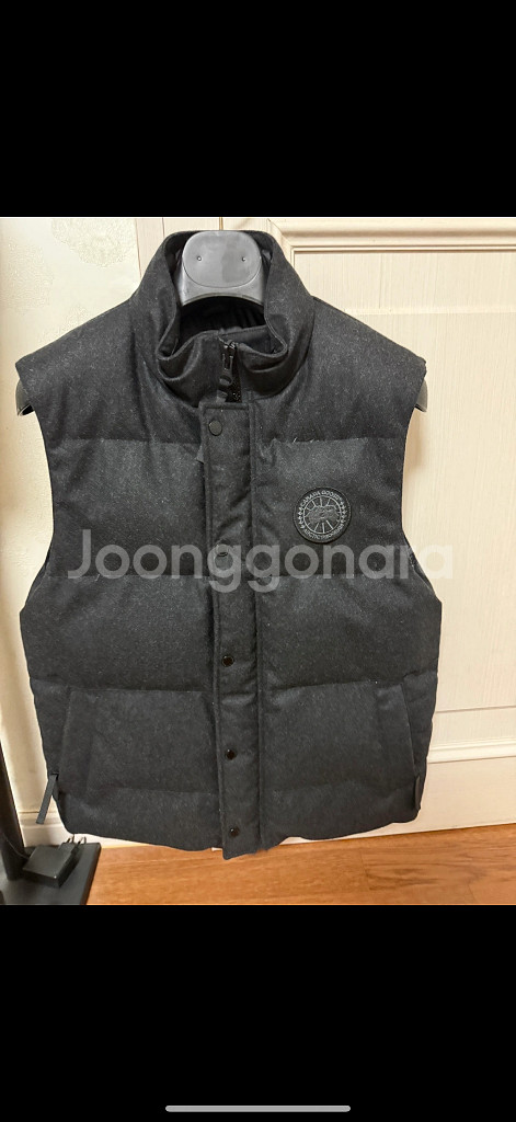 캐나다구스 블랙라벨 패딩조끼--0