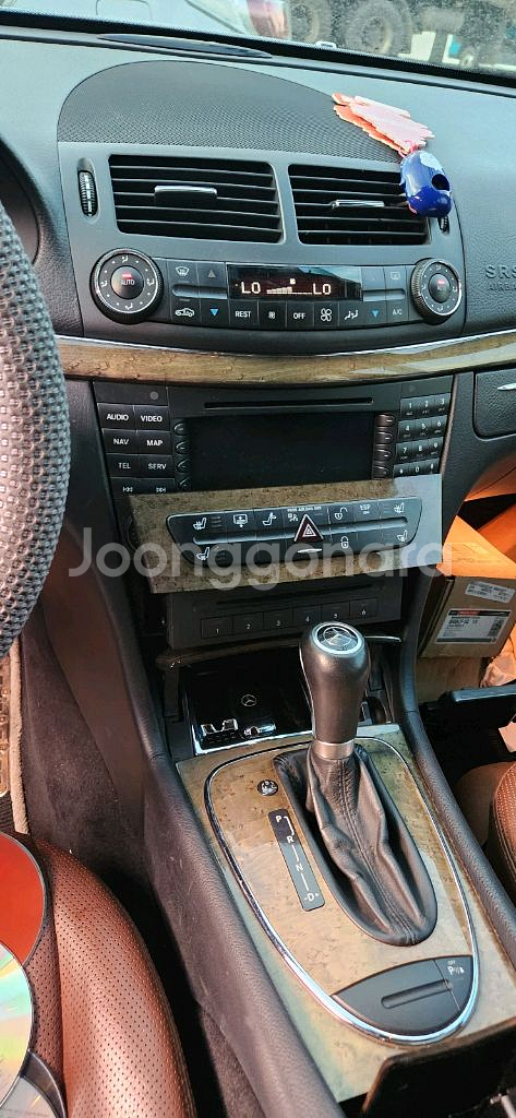 벤츠E280 스포츠 스페셜 오더 부품용--5