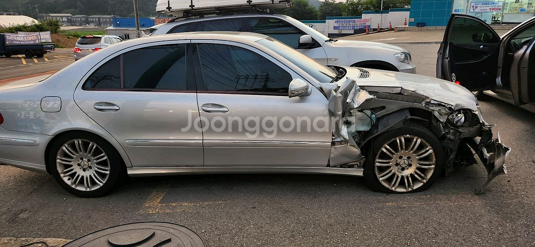 벤츠E280 스포츠 스페셜 오더 부품용--2