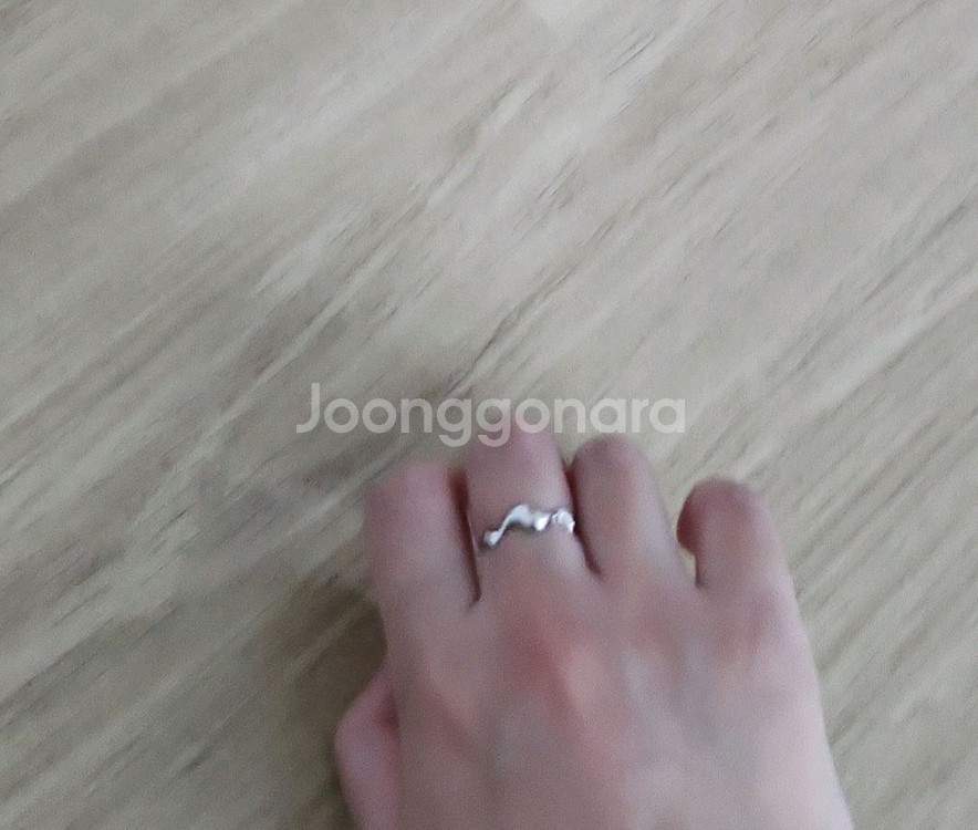 14k 물결반지 11호 화이트골드 중고--0