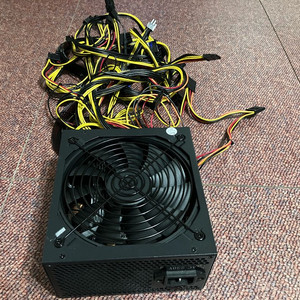 AONE Storm 1000W 파워