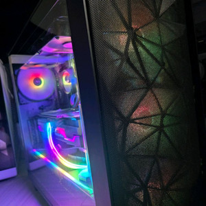 14600K RTX3090TI 본체 팝니다