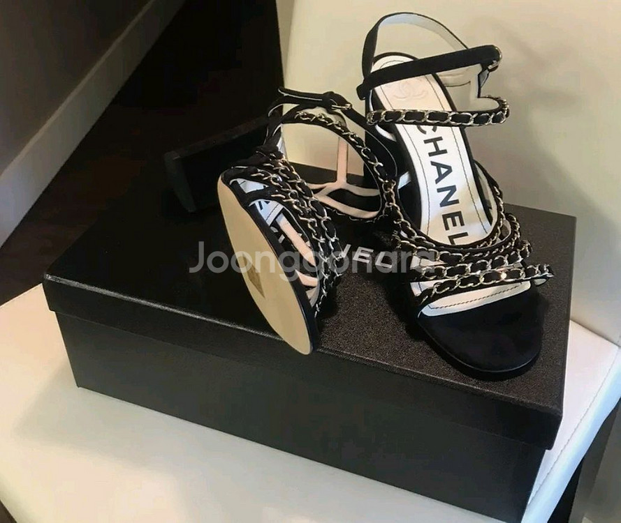 Chanel 고급 샌달 램스킨 정품--6