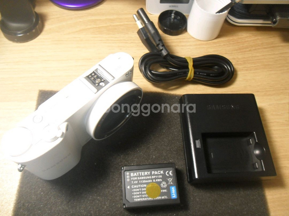 화이트 EV-NX1000 삼성전자 미러리스 카메라--0