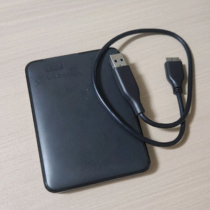 WD Elements 외장하드(2TB) + 파우치