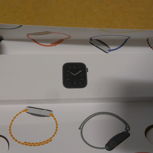 A2352 Apple Watch SE 44mm 박스