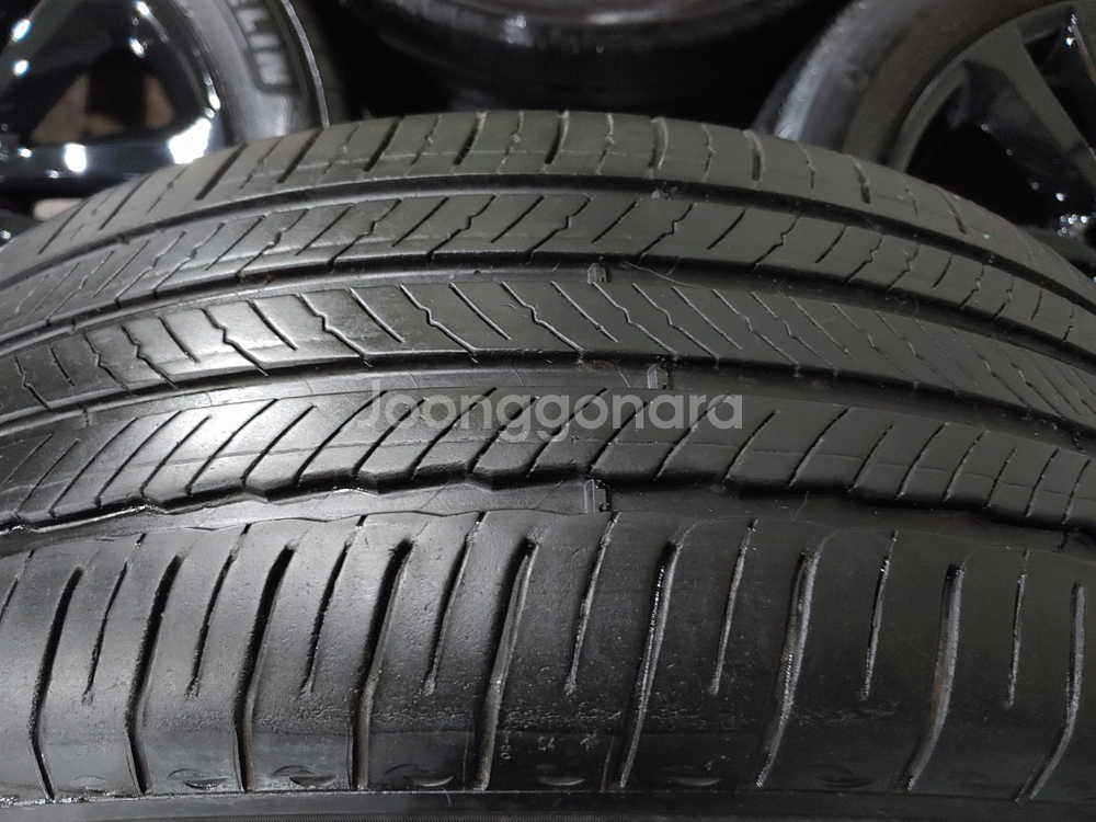 올뉴카니발 19인치 블랙 휠타이어--5