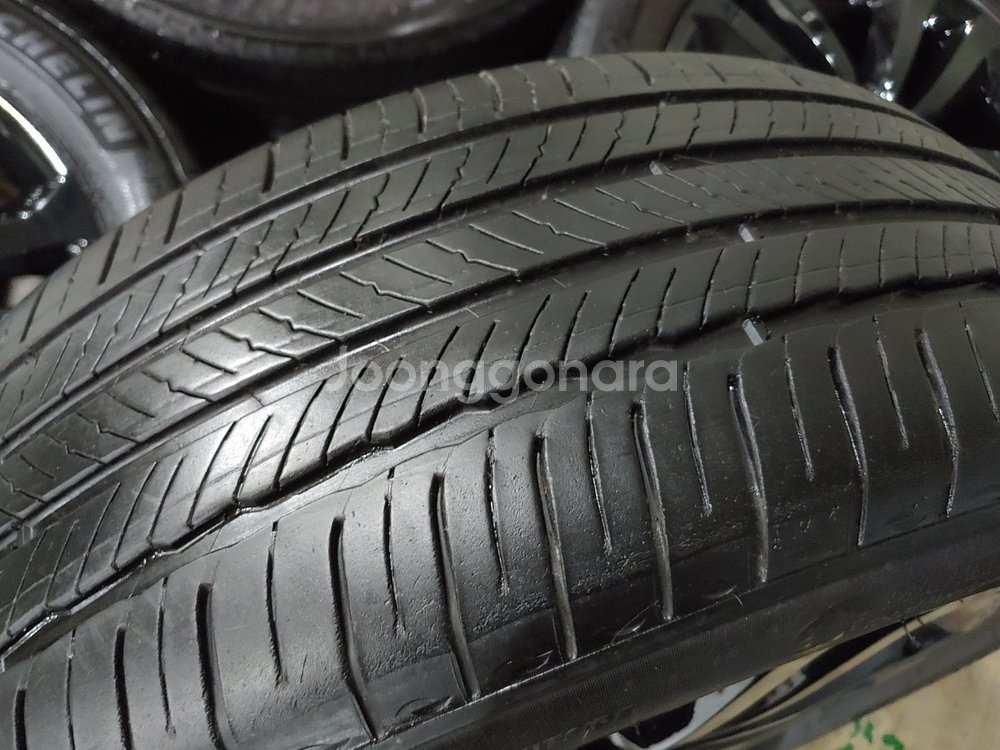 올뉴카니발 19인치 블랙 휠타이어--6