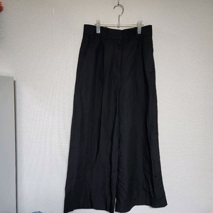 코스 핀턱 와이드 팬츠 30