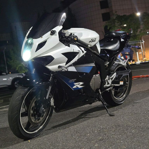 코멧125R 광택까지 AA급 꿀매물