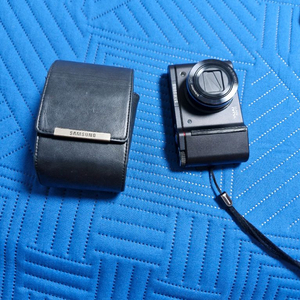 삼성 VLUU NV11 디지털 카메라 + 케이스