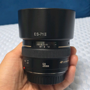 캐논 EF 50mm(50.4쩜사)렌즈 팝니다.(정품)
