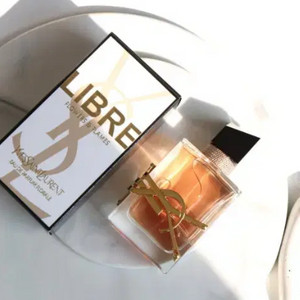 입생로랑 리브르 플라워 앤 플레임 EDP 90ml