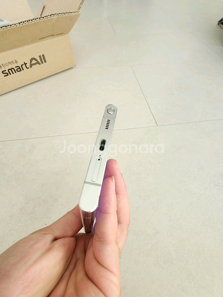 삼성 512g 겔럭시 S22 울트라 화이트 개인판매--2
