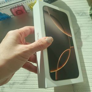 아이폰16프로 자급제 128 데저트미개봉