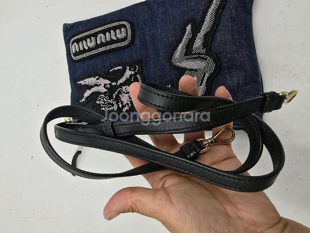 미우미우 (Miu Miu) 데님클러치겸 크로스백--2