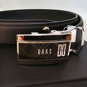 DK 사선 체크 자동벨트. 은장 미개봉