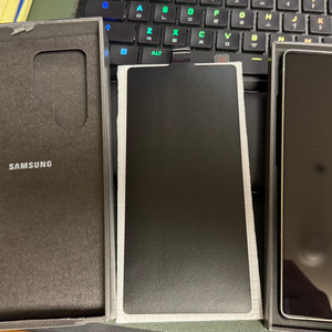 갤럭시 S25 울트라 티타늄 (1TB) 팝니다