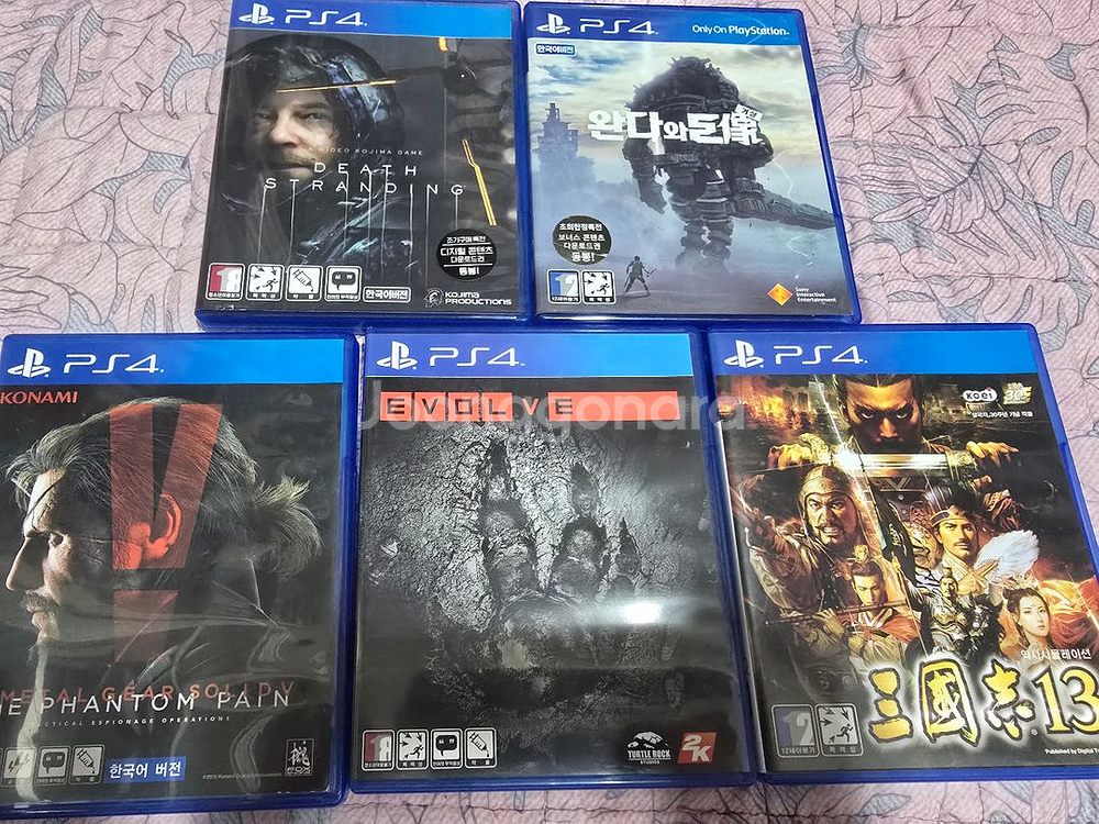 PS4 CD(데스스트랜딩, 완다와거상 외)팝니다.--1