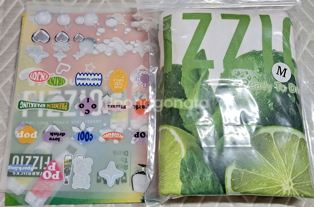 스타벅스 쿨라임 반팔티셔츠--0