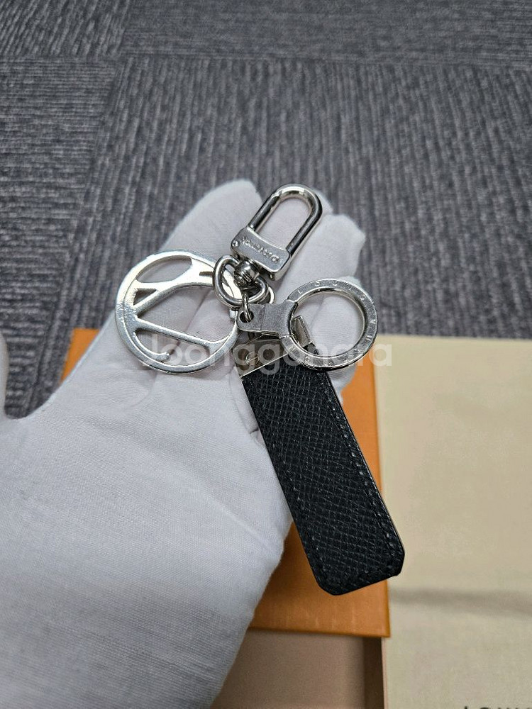 [특가][정품]루이비통 드라곤느 키링--2