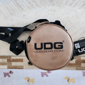 UDG 헤드폰 보관함