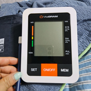 비타그램 혈압측정기