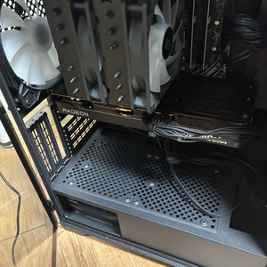 7800x3d / 9070 본체 팝니다