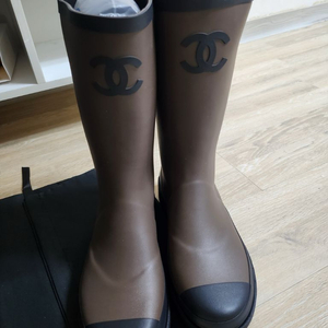 샤넬 레인부츠 (미착용새상품)