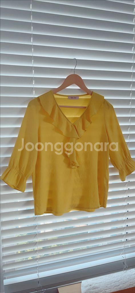 면 프릴 블라우스 새상품--0