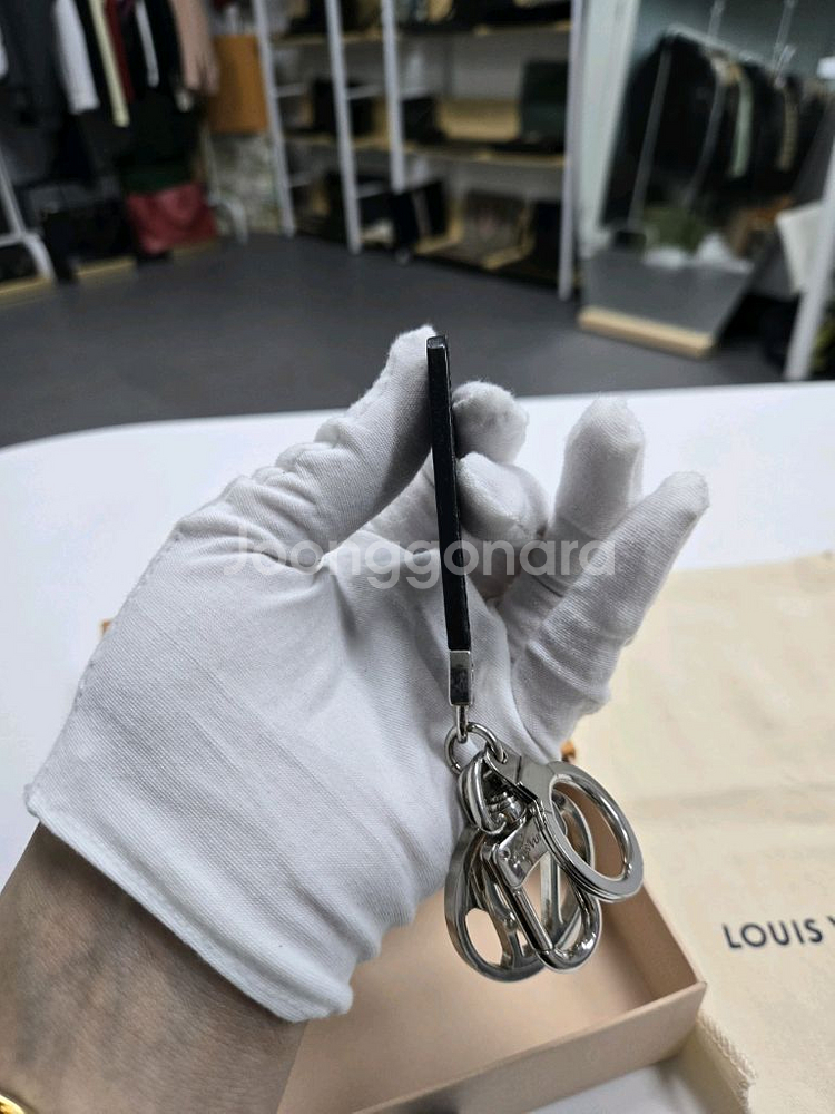 [A급컨디션]루이비통 드라곤느 키링--2