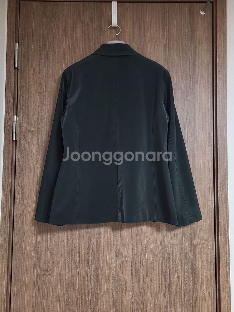 아르마니 러버코팅 자켓 38사이즈--1