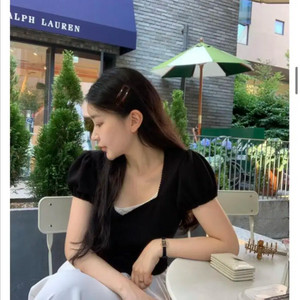 인더바즈 레이스 퍼프티
