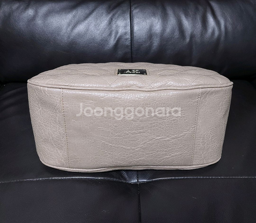 앤클라인 퀼팅 체인 숄더백--3