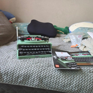 레고 타자기 판매합니다.민트색 레고 타자기입니다. 박스 이미지