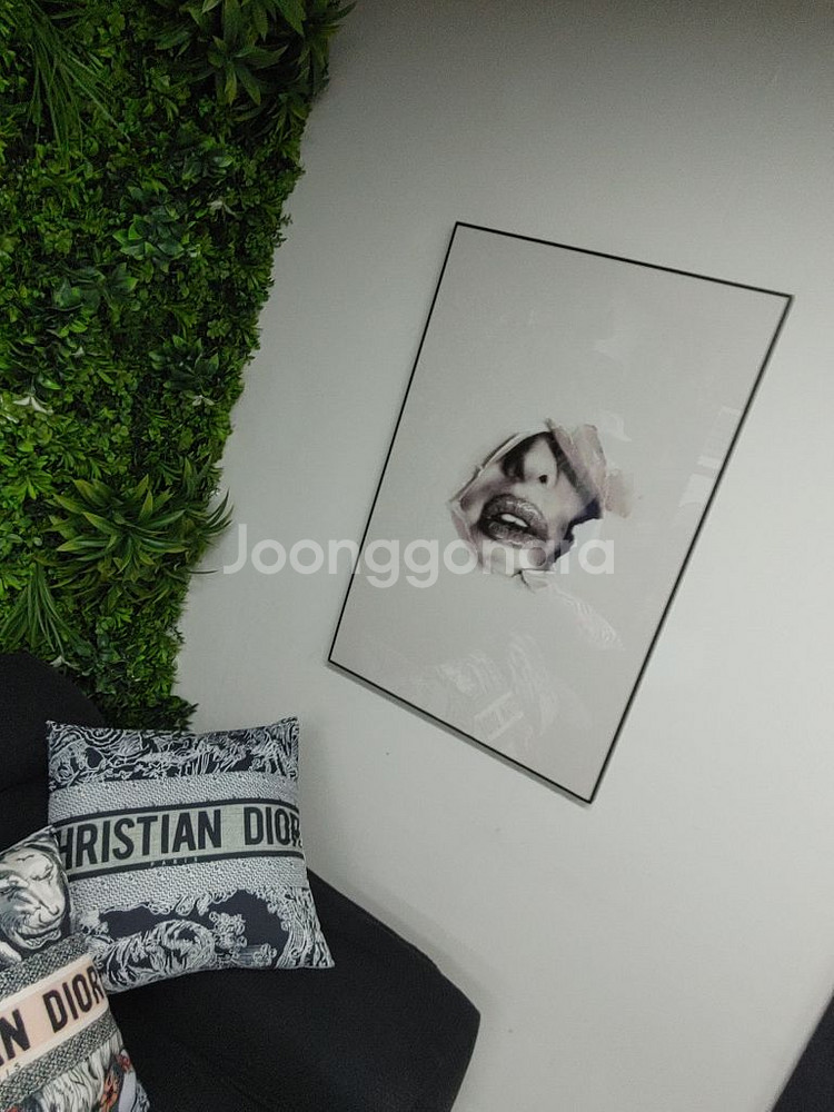 벽속여인 그림액자 대형그림 인테리어액자 그림 팝니다--7