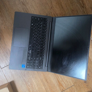 겔럭시 북 2 NT 550 모델 팝니다