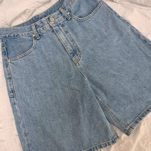 유메르 Nina Denim Shorts