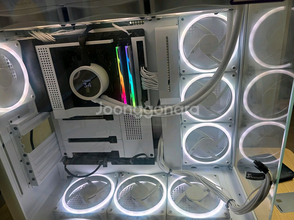 7950X3D 반본체 판매합니다 윈도우 미포함!!--0