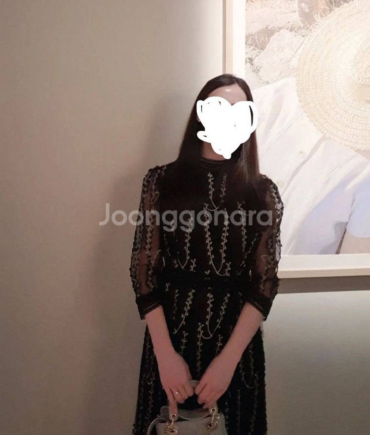 전시회나 공연 갈때 입기좋은 원피스 판매해요--7