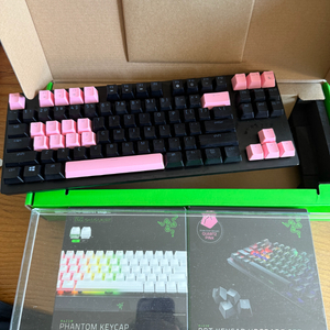 레이저 헌츠맨v2 tkl +키캡 2개 덮개까지