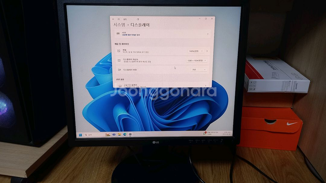 화질 완전 좋은 LG19인치 1만원에 팔아요.--1