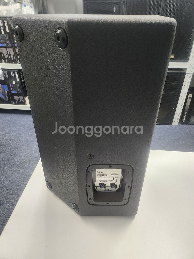 캐나다 요크빌 E12B(300W)스피커 1조--2