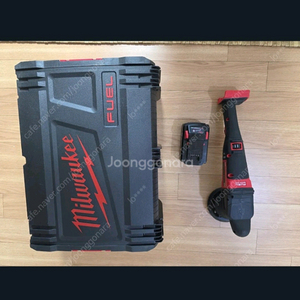 밀워키 M18 FUEL 폴리셔