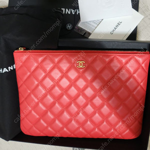 샤넬 클러치 미듐