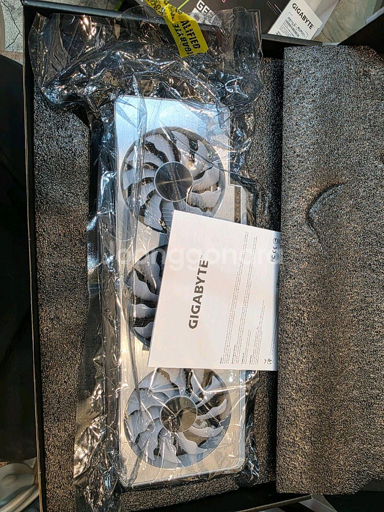 기가바이트 비전 rtx 3080ti 판매합니다--1