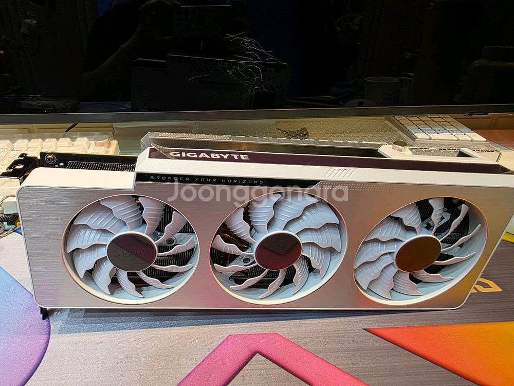 기가바이트 비전 rtx 3080ti 판매합니다--3